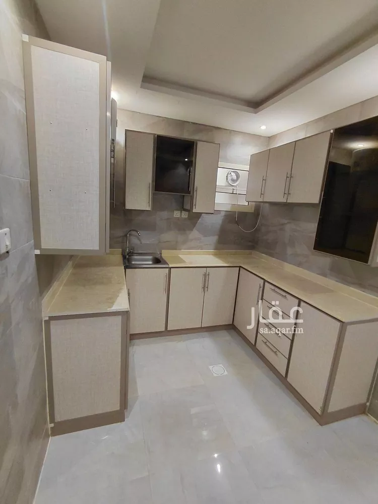 شقة للإيجار في شارع عبدالله بن شهيوين, حي الملقا, مدينة الرياض, منطقة الرياض صورة 4