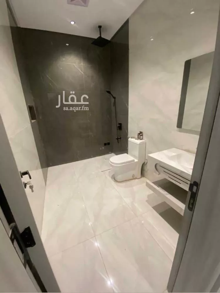 فيلا للبيع في شارع عبدالله بن مزيد, حي القرينية, مدينة جدة, منطقة مكة المكرمة 6
