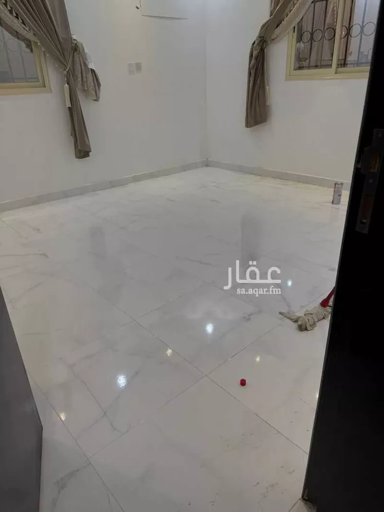 شقة للإيجار في شارع معدان بن ربيعه ، خميس مشيط ، خميس مشيط صورة 4