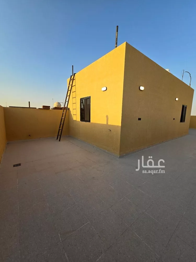 دور للبيع في شارع العوادي, حي الزهرة, مدينة الرياض, منطقة الرياض صورة 3