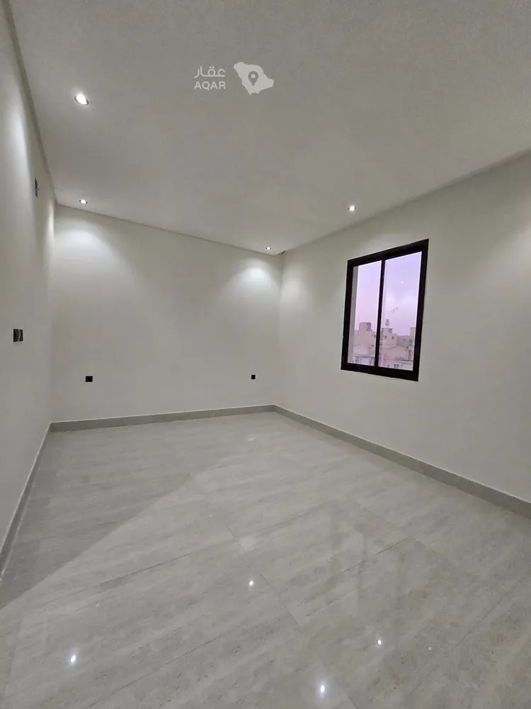 Floor for Sale in Riyadh Tuwaiq صورة 5