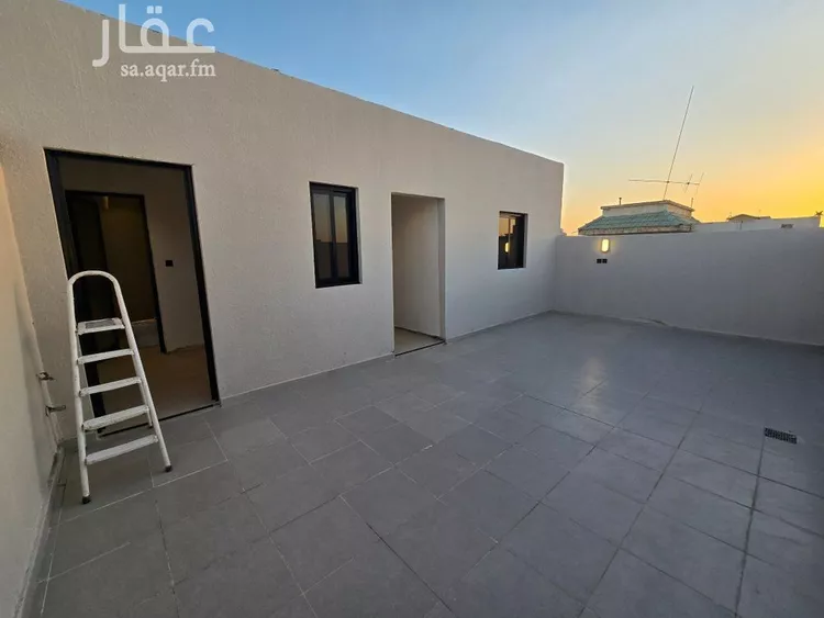فيلا للبيع في شارع الدقائق, حي شبرا, مدينة الرياض, منطقة الرياض صورة 2