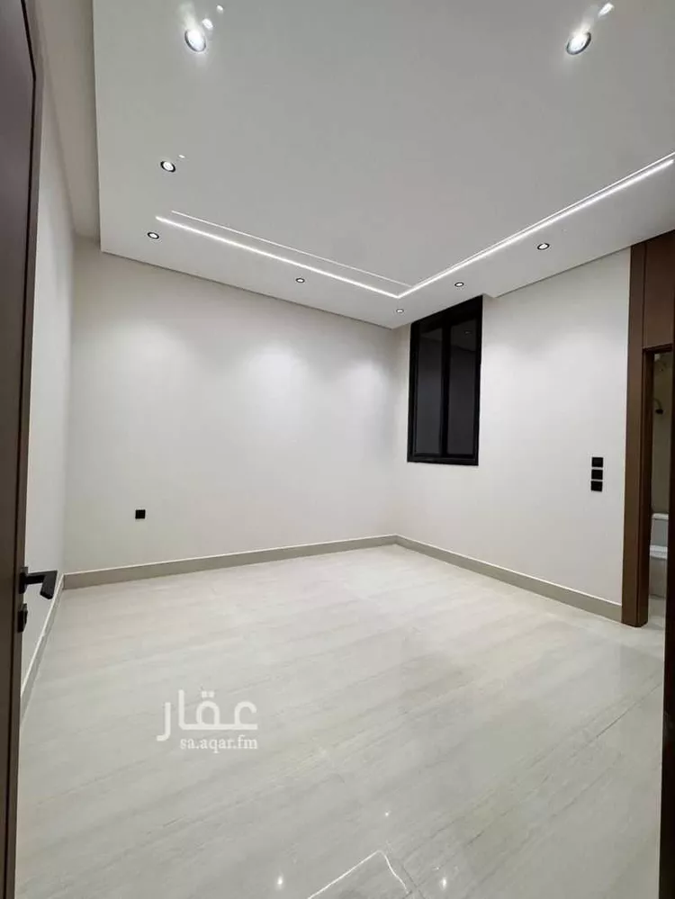 دور للبيع في شارع إسماعيل بن أبي البشر, حي العريجاء الغربي, مدينة الرياض, منطقة الرياض 12