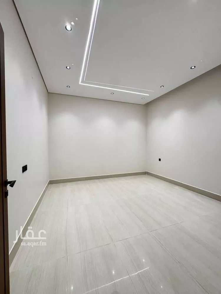 دور للبيع في شارع إسماعيل بن أبي البشر, حي العريجاء الغربي, مدينة الرياض, منطقة الرياض 14