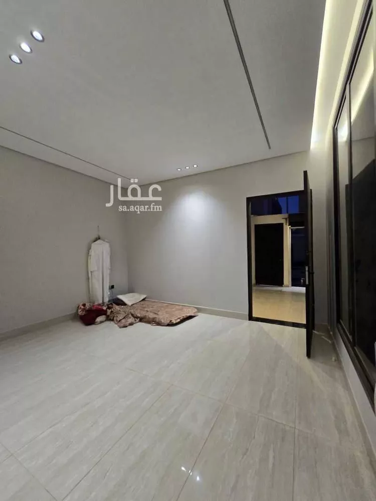 دور للبيع في شارع محمد السمدي, حي طويق, مدينة الرياض, منطقة الرياض 9