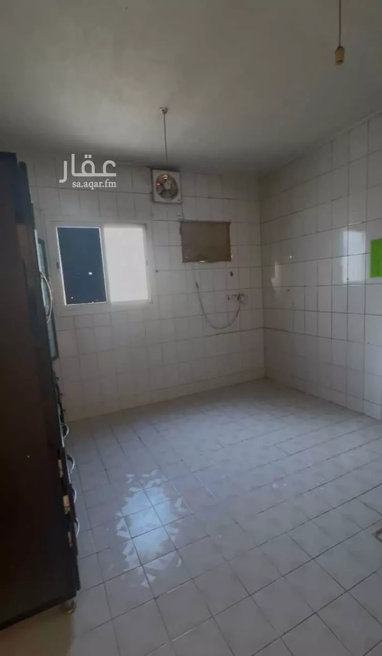 شقة للإيجار في شارع سماحة الشيخ محمد بن صالح بن محمد العثي, حي أم الحمام الغربي, مدينة الرياض, منطقة الرياض صورة 4