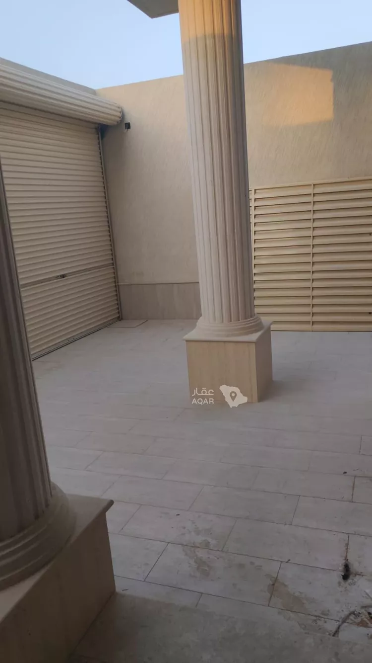 Floor for Rent in Riyadh Al Arid 4