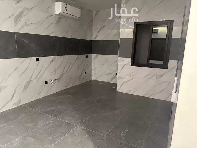 دور للبيع في شارع احمد بن حسين الشغدري, حي العارض, مدينة الرياض, منطقة الرياض 8