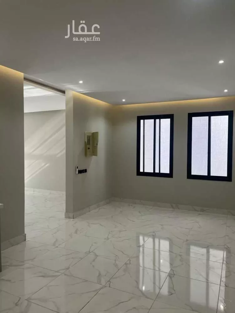 فيلا للإيجار في شارع احمد بن نصر الخفاف, حي العارض, مدينة الرياض, منطقة الرياض صورة 4
