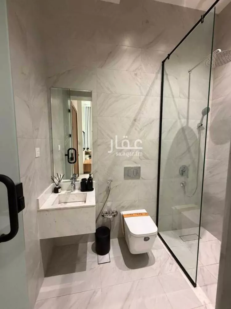 شقة للبيع في شارع طارق بن شهاب, حي العارض, مدينة الرياض, منطقة الرياض 9