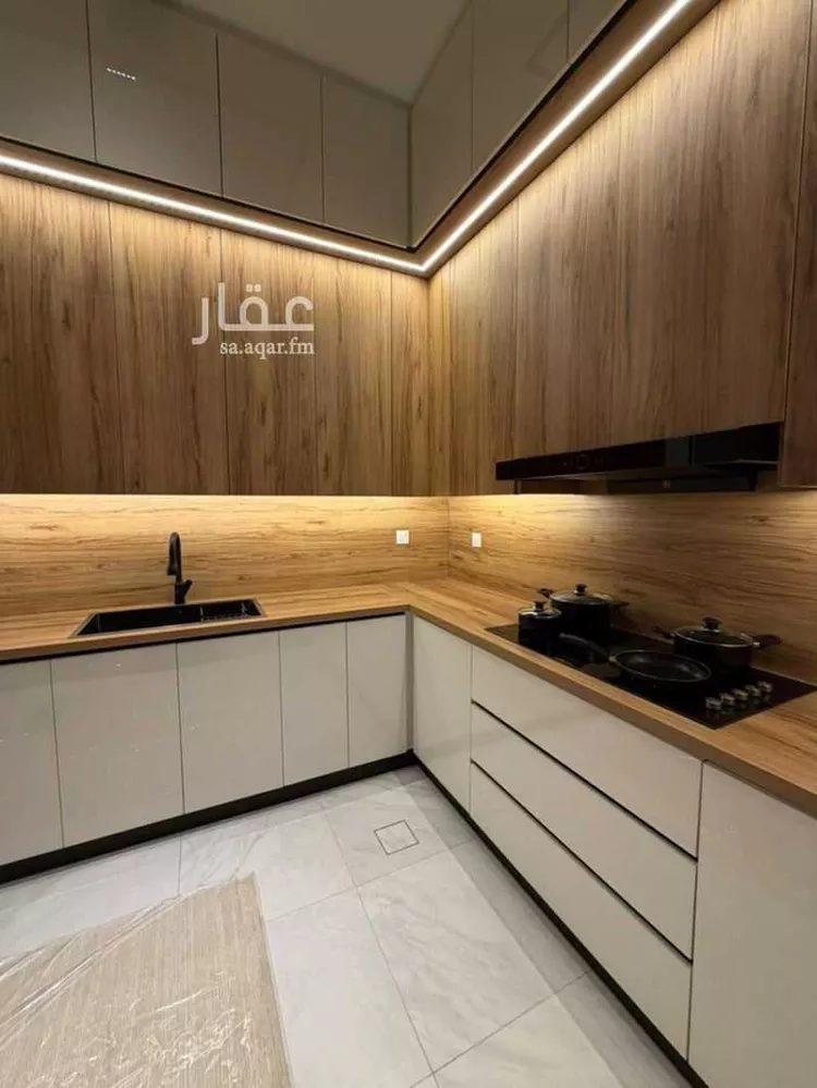 شقة للبيع في شارع طارق بن شهاب, حي العارض, مدينة الرياض, منطقة الرياض 7