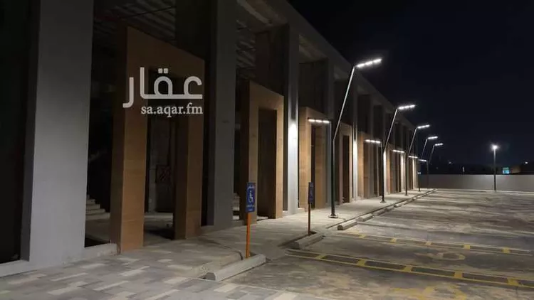 مجمع للإيجار في شارع عبدالرحمن الداخل, حي طويق, مدينة الرياض, منطقة الرياض 8