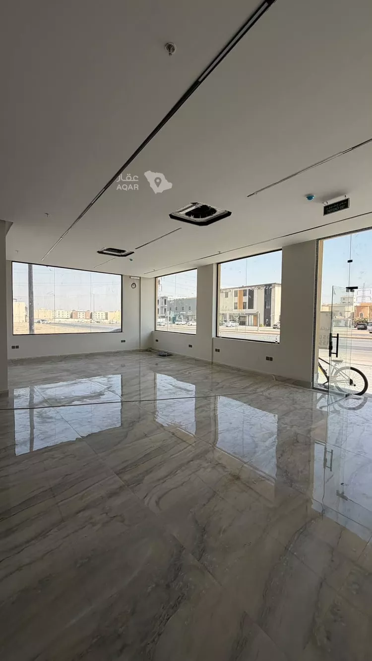 عمارة للإيجار في شارع عسير, حي ظهرة لبن, مدينة الرياض, منطقة الرياض 4