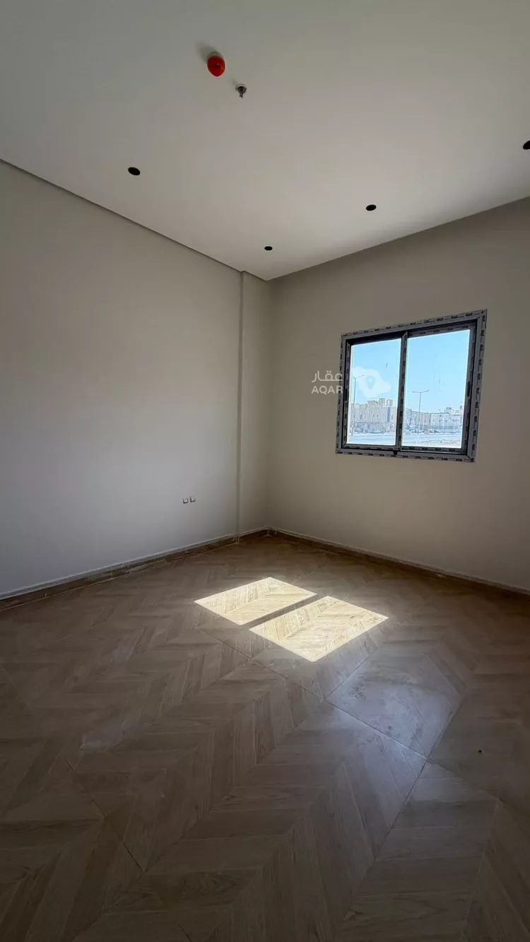 عمارة للإيجار في شارع عسير, حي ظهرة لبن, مدينة الرياض, منطقة الرياض 12