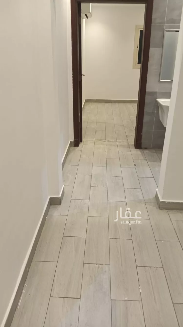 شقة للإيجار في شارع عبدالله ابن حارثة, حي مريخ, مدينة جدة, منطقة مكة المكرمة