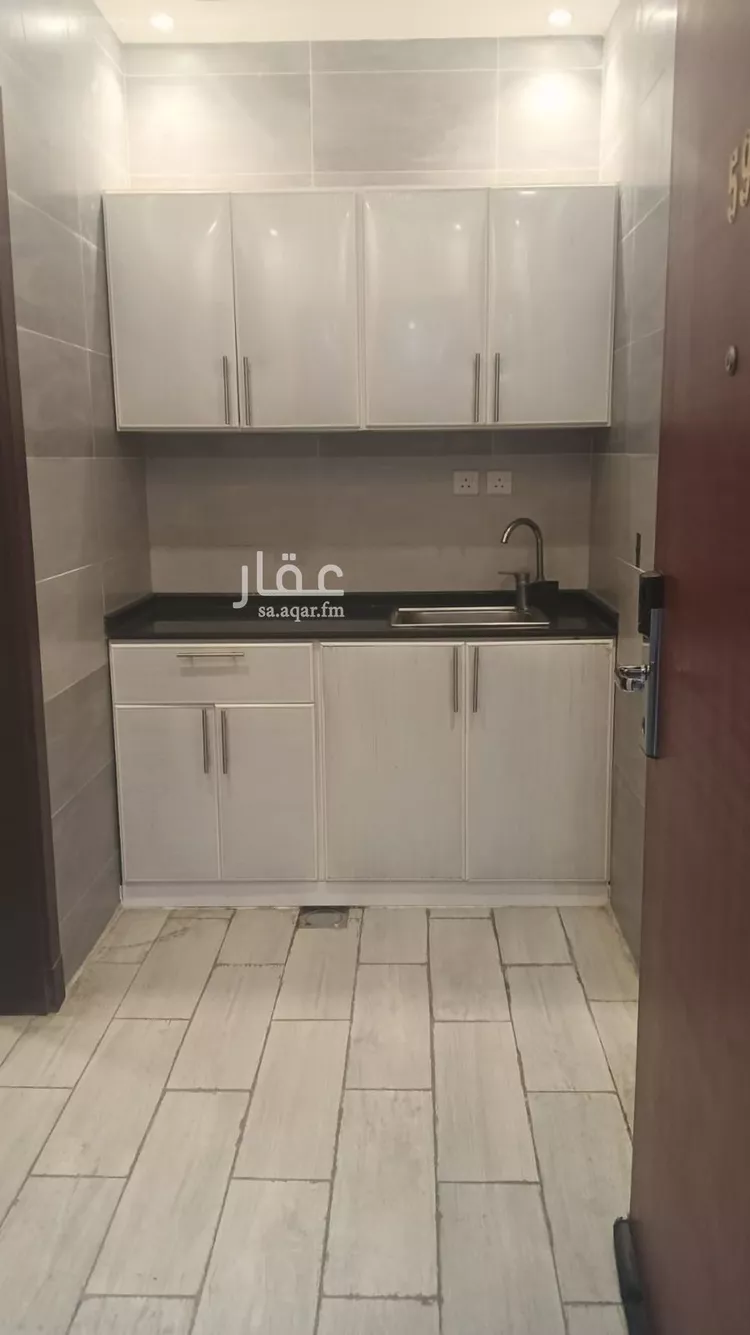 شقة للإيجار في شارع عبدالله ابن حارثة, حي مريخ, مدينة جدة, منطقة مكة المكرمة