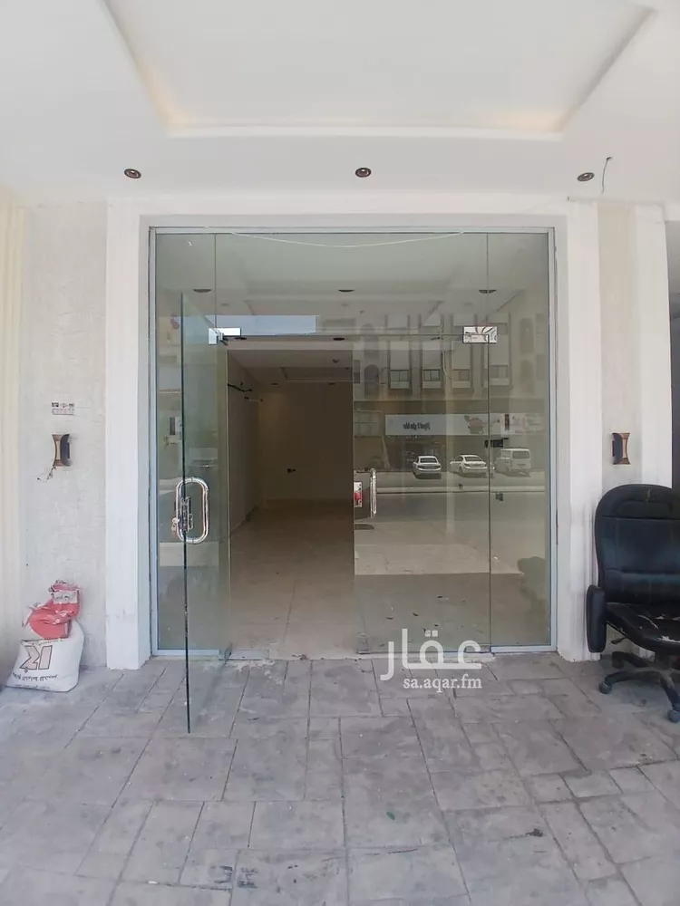 Shop for Rent in Jeddah Al Bawadi صورة 3