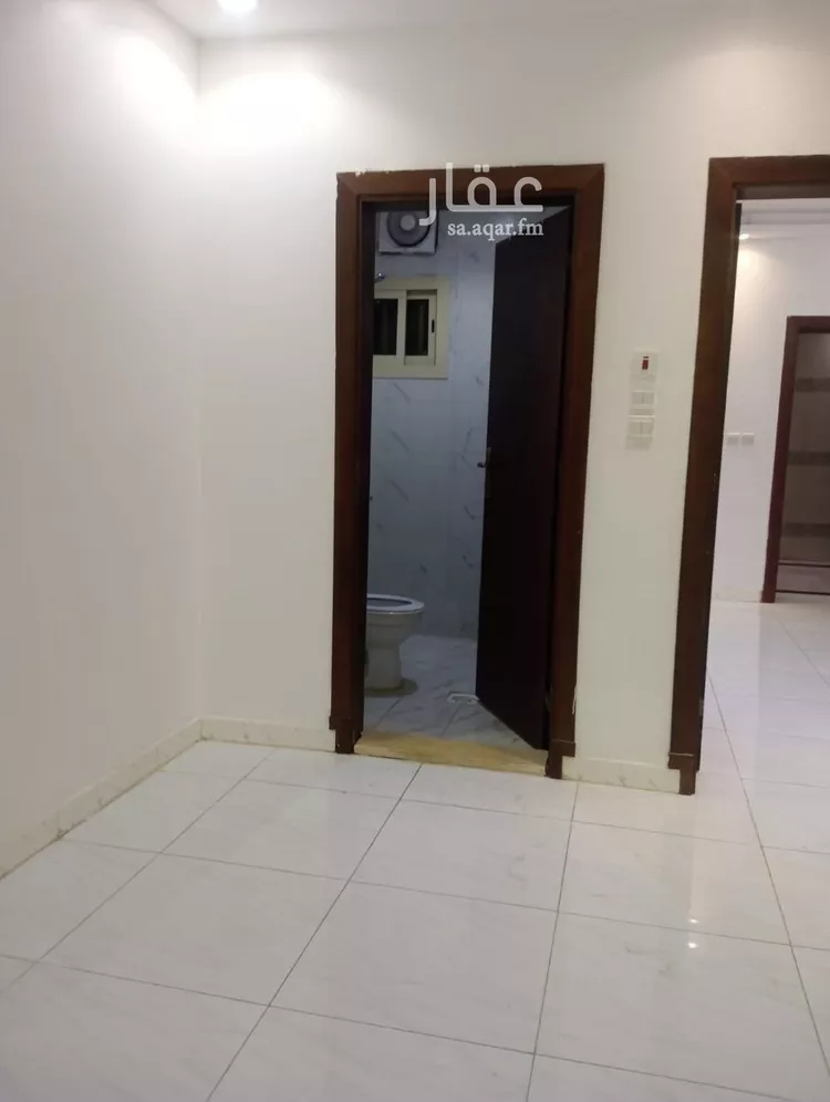 شقة للإيجار في شارع عبدالله ابن حارثة, حي مريخ, مدينة جدة, منطقة مكة المكرمة صورة 3
