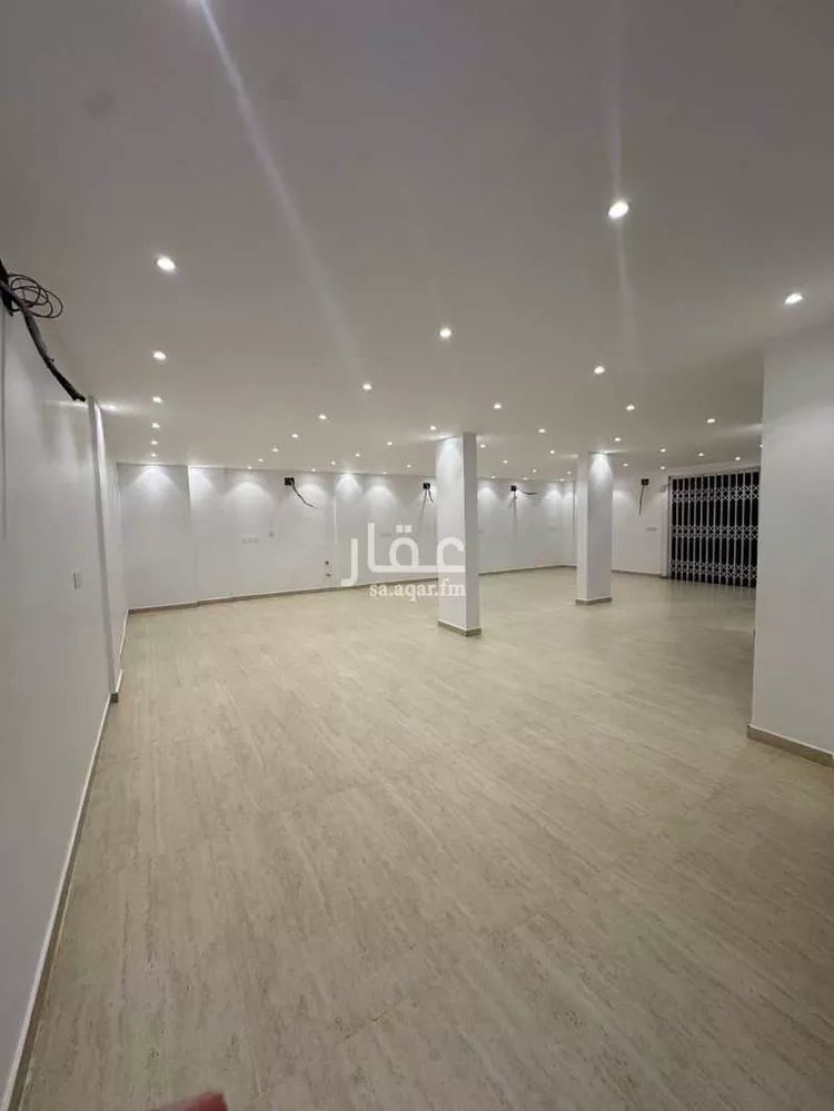 محل للإيجار في شارع العدل 30, حي العدل, مدينة امارة منطقة الرياض - الجبيله, منطقة الرياض صورة 3