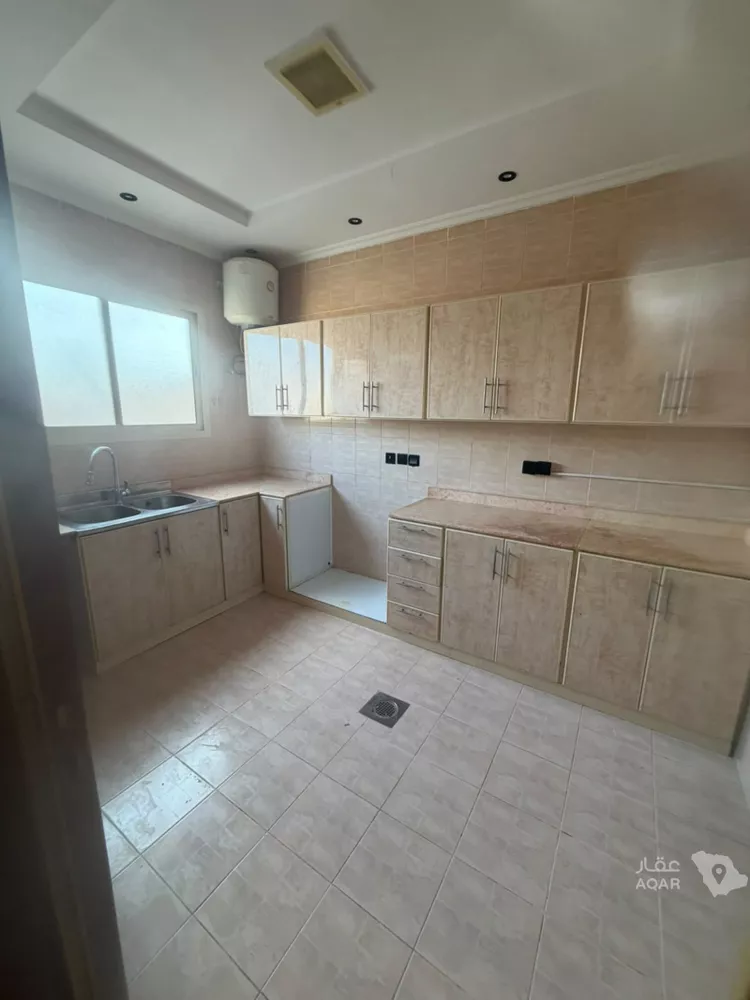 شقة للإيجار في شارع رقم 352, حي الياسمين, مدينة الرياض, منطقة الرياض صورة 4