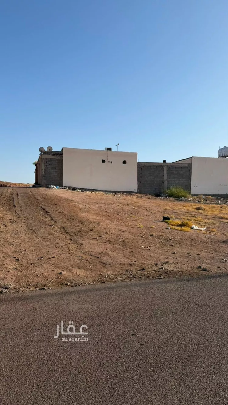 أرض للبيع في شارع  البويطي, حي العزيزية, مدينة المدينة المنورة, منطقة المدينة المنورة