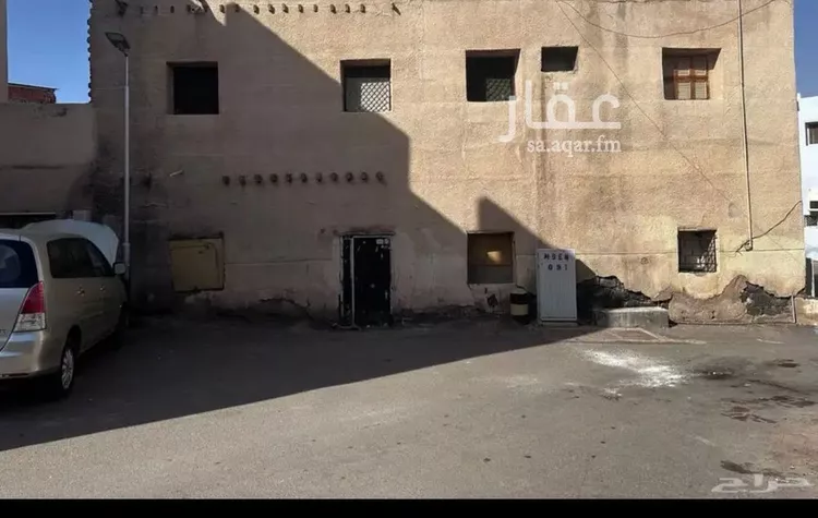 Building for Sale in Medina Al Anabis
