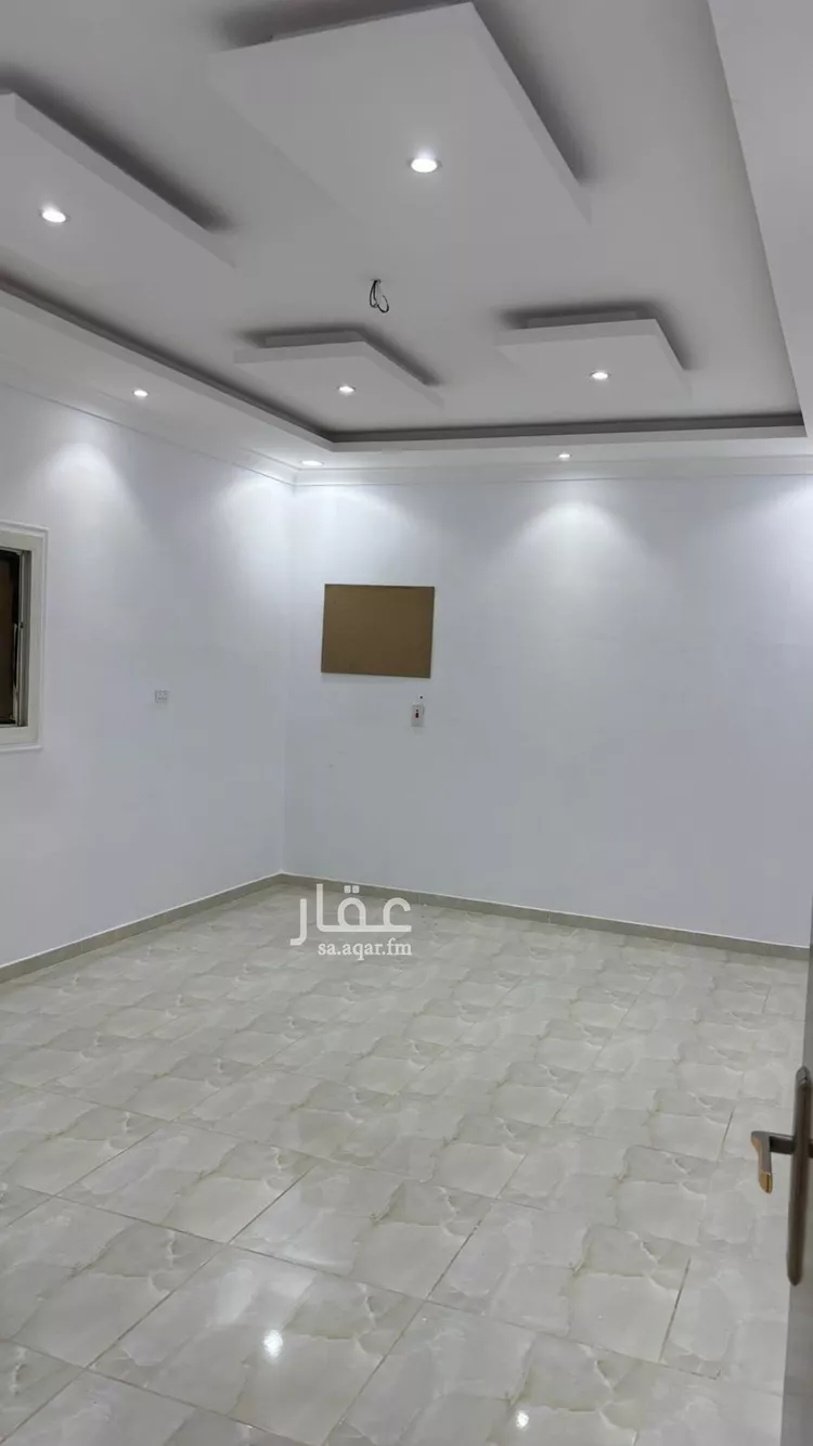 شقة للإيجار في شارع حبيبة بنت أبي امامه, حي العزيزية, مدينة المدينة المنورة, منطقة المدينة المنورة صورة 3