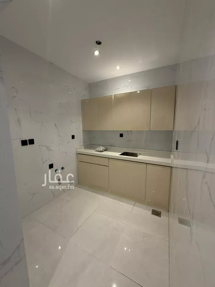 عمارة للإيجار في شارع حياض ابن قيس, حي الإسكان, مدينة المدينة المنورة, منطقة المدينة المنورة صورة 2