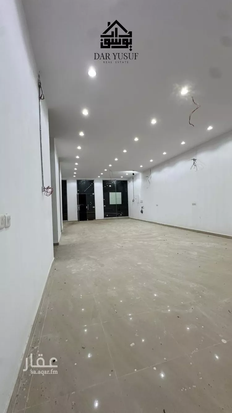 محل للإيجار في شارع بدر الدين بن عسال الدمشقي, حي الملك فهد, مدينة المدينة المنورة, منطقة المدينة المنورة 13