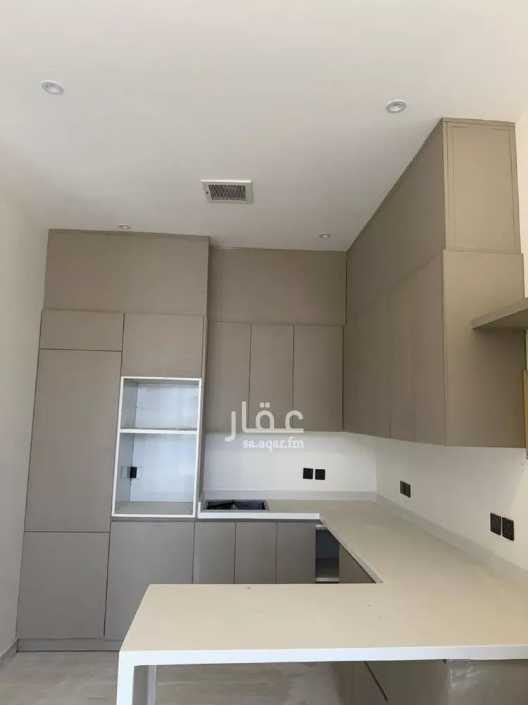 عمارة للإيجار في شارع أبي ذر الحنفي, حي السليمانية, مدينة الرياض, منطقة الرياض