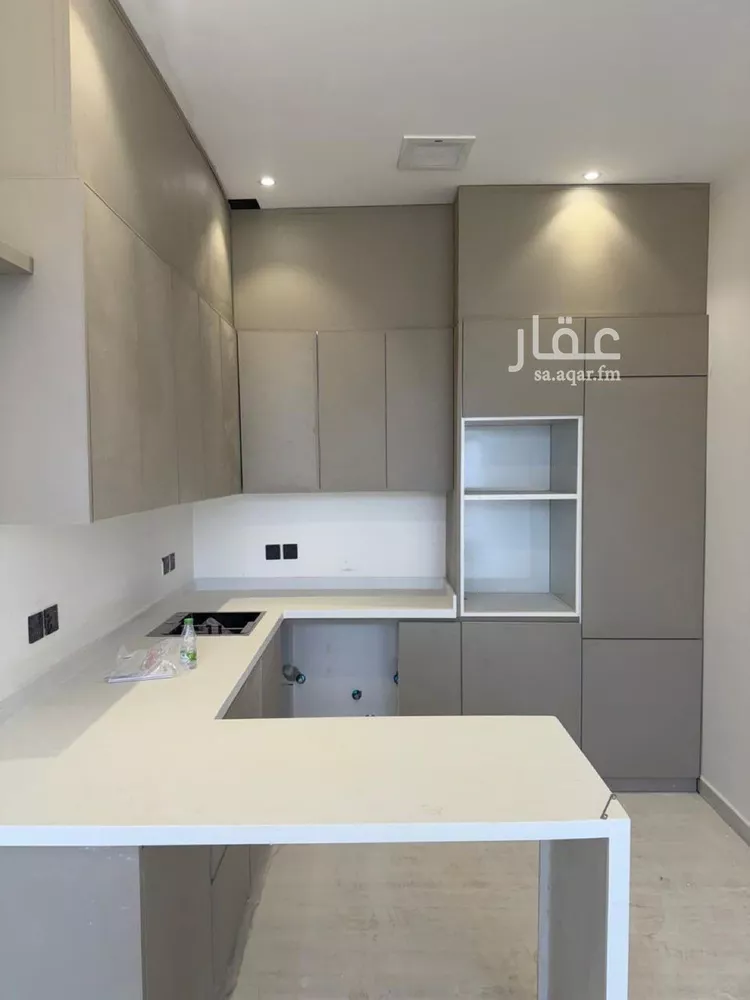 عمارة للإيجار في شارع أبي ذر الحنفي, حي السليمانية, مدينة الرياض, منطقة الرياض صورة 3
