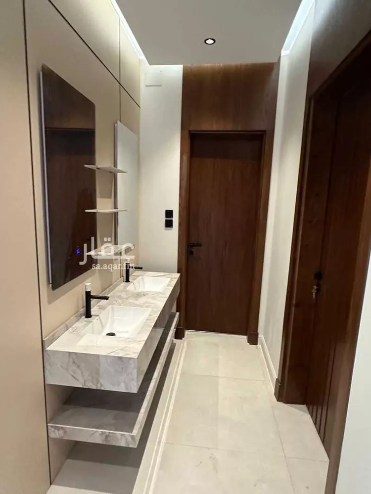 شقة للبيع في شارع نهروان, حي الرحاب 1, مدينة جازان, منطقة جازان صورة 3