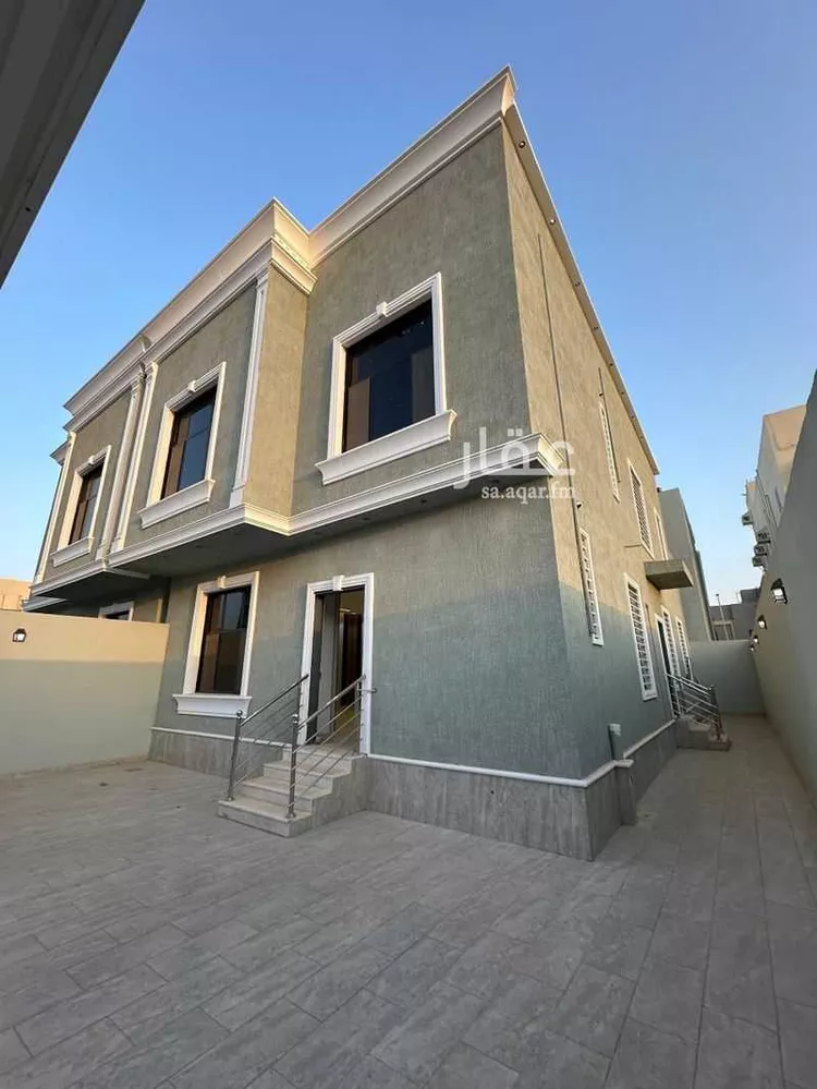 فيلا للبيع في شارع القاده, حي العسيله, مدينة العسيله, منطقة جازان صورة 2