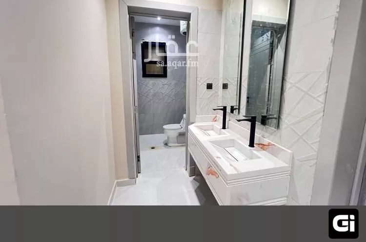 دور للبيع في حي الجنادرية, مدينة الرياض, منطقة الرياض صورة 3