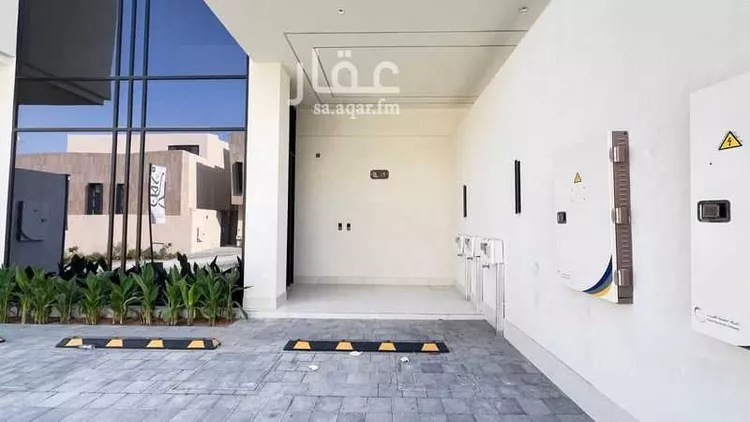 دور للبيع في شارع رقم 460, حي النرجس, مدينة الرياض, منطقة الرياض صورة 2