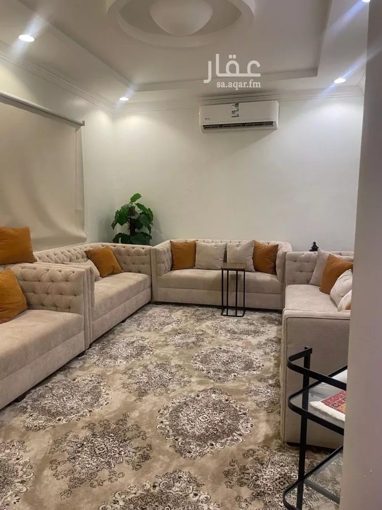 فيلا للبيع في شارع الرشاد, حي إشبيلية, مدينة الرياض, منطقة الرياض صورة 3