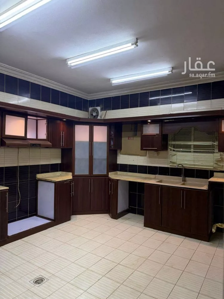 شقة للإيجار في شارع المغزل, حي ظهرة لبن, مدينة الرياض, منطقة الرياض