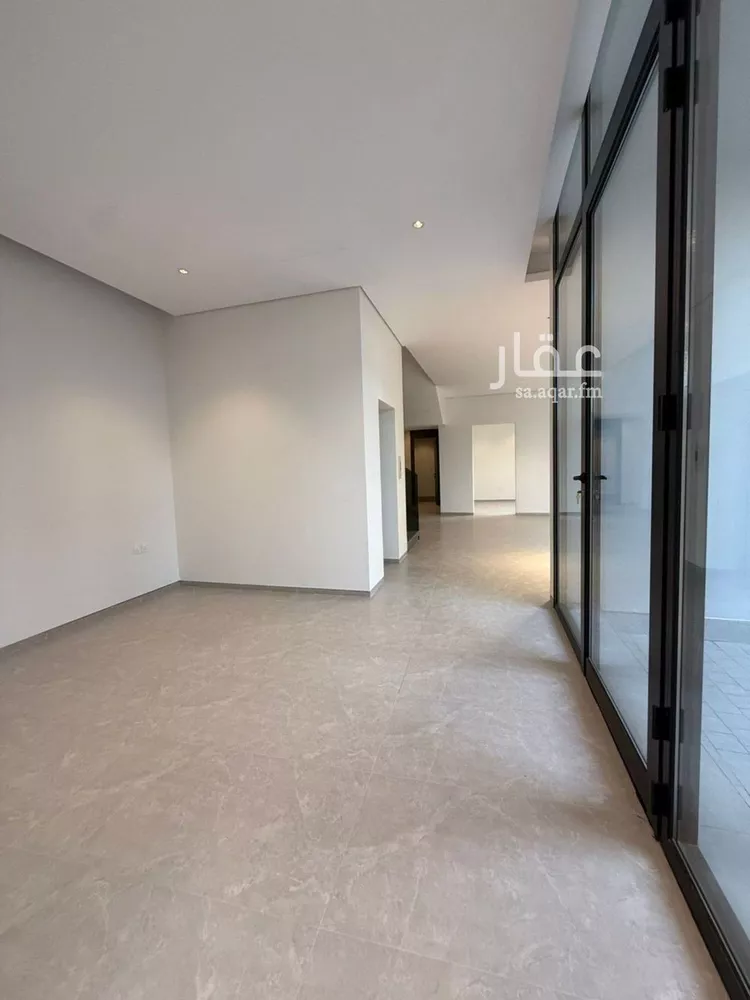 فيلا للبيع في شارع أحمد بن بكر بن بقية, حي العارض, مدينة الرياض, منطقة الرياض صورة 4