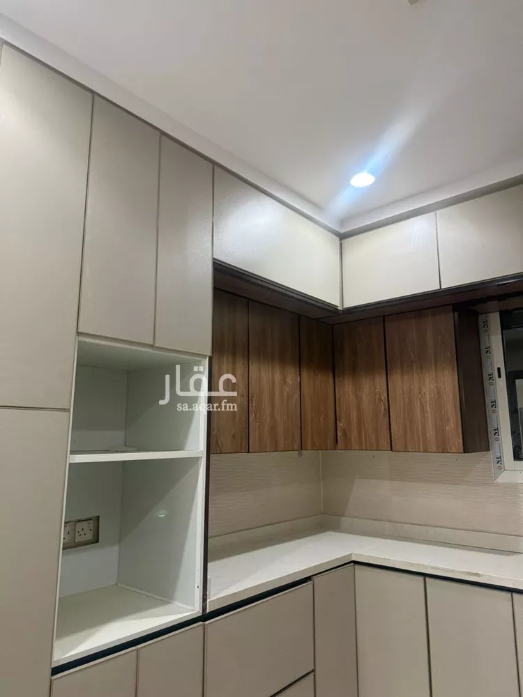 فيلا للإيجار في شارع إبراهيم بن المحب الطبري, حي بدر, مدينة الرياض, منطقة الرياض صورة 4