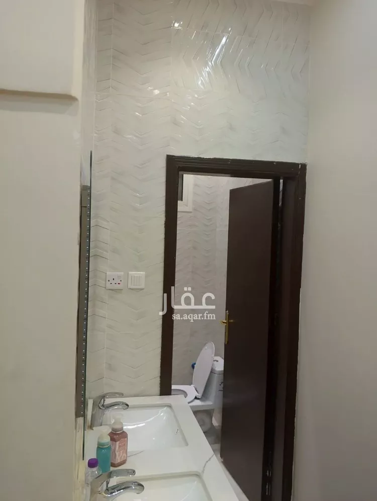 شقة للإيجار في شارع عيينان, حي الحزم, مدينة الرياض, منطقة الرياض صورة 2