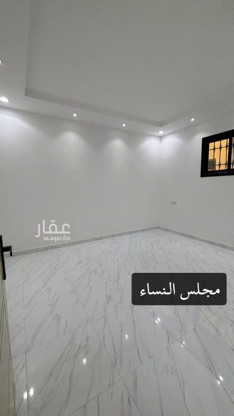 Floor for Rent in Riyadh Al Mahdiyah صورة 3