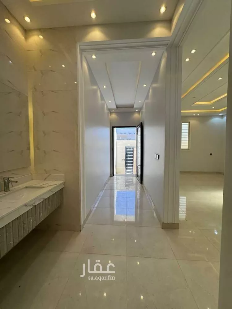 شقة للبيع في شارع شارع العاقولة, حي العقيق, مدينة أبها, منطقة عسير صورة 4