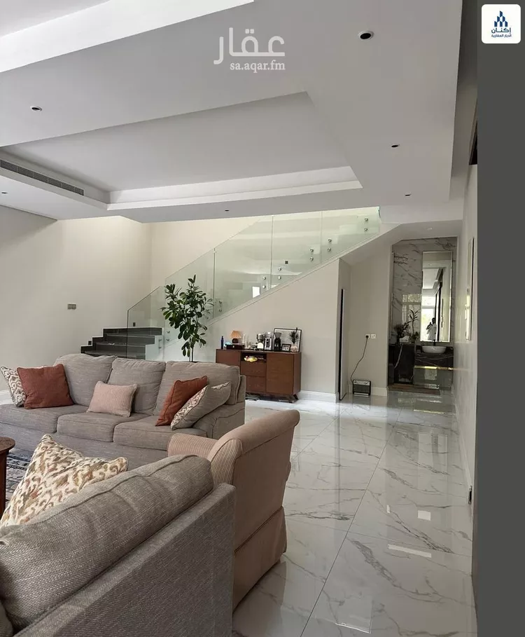 فيلا للبيع في شارع أبي عبدالله الوراق, حي النرجس, مدينة الرياض, منطقة الرياض صورة 4