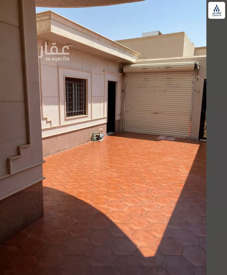 فيلا للبيع في شارع الساعى, حي الفيحاء, مدينة الرياض, منطقة الرياض صورة 3