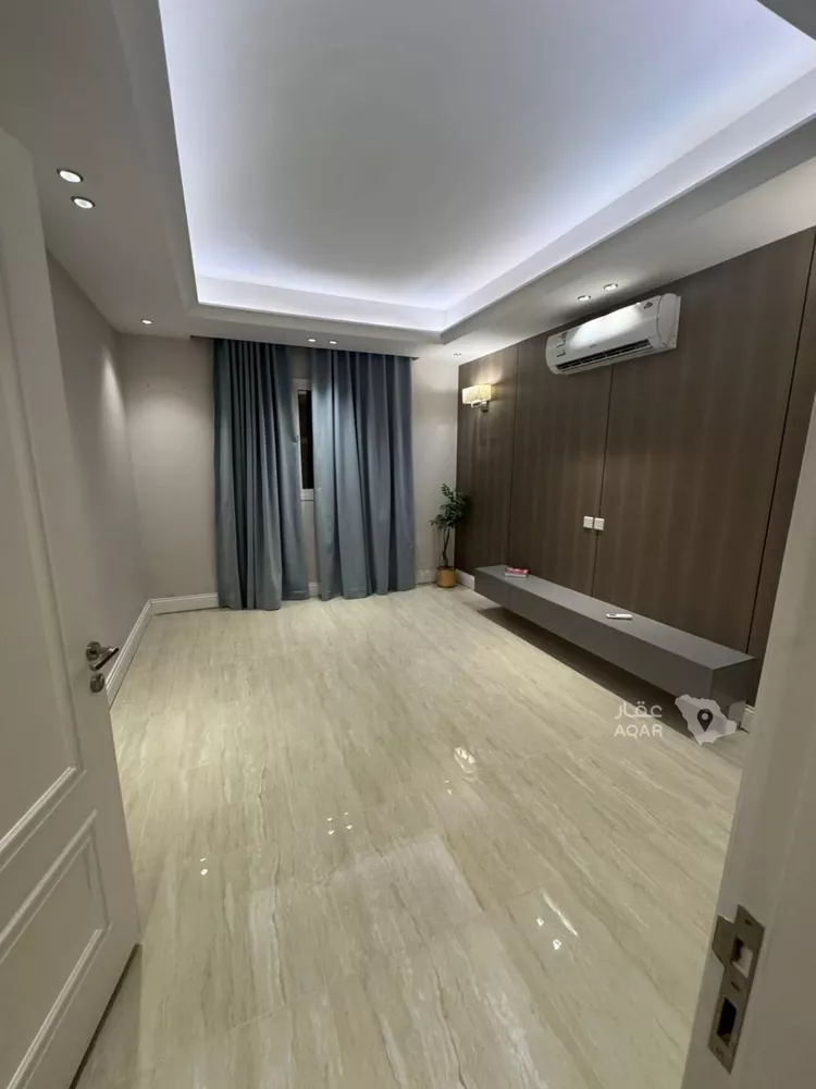 Apartment for Sale in Riyadh Al Malqa 8