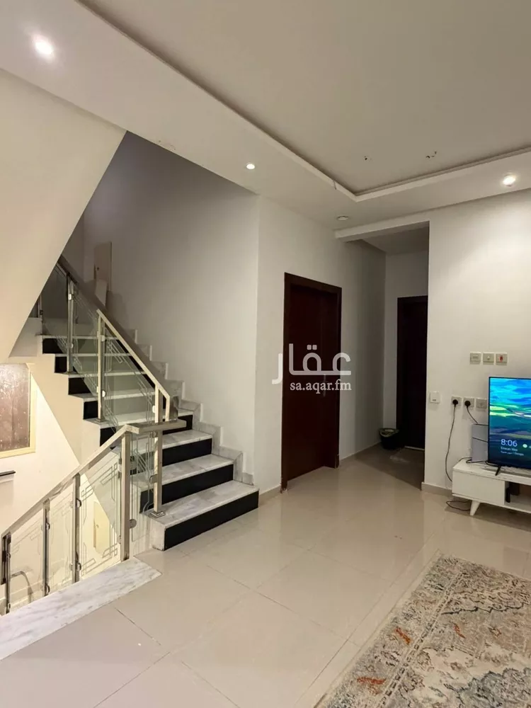 فيلا للإيجار في شارع محمد بن جريج, حي العارض, مدينة الرياض, منطقة الرياض صورة 4