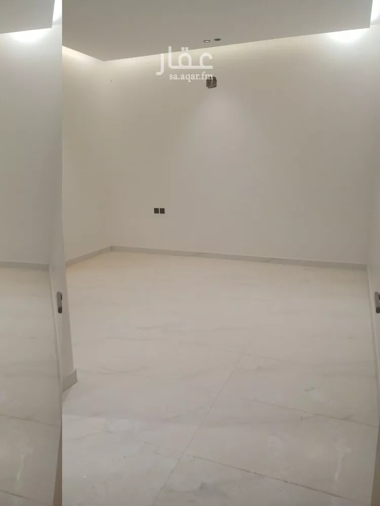 فيلا للإيجار في شارع رقم 154, حي الجنادرية, مدينة الرياض, منطقة الرياض 15