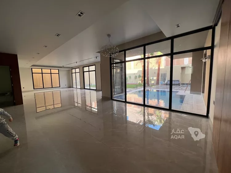 فيلا للبيع في شارع مكه المكرمه, حي العاصمة, مدينة الدرعية, منطقة الرياض 6