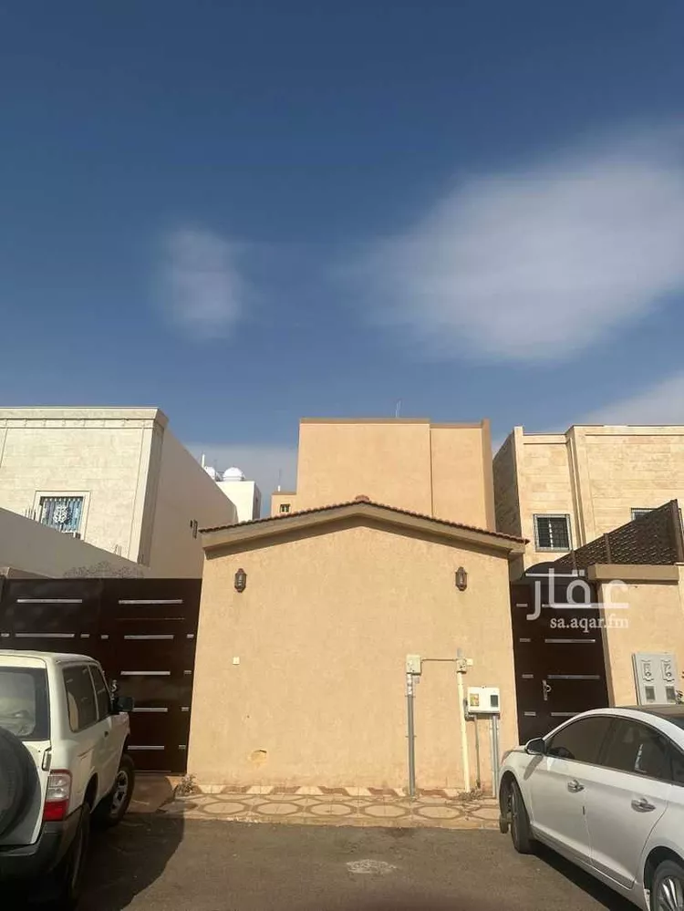 فيلا للبيع في شارع أبي جعفر بن شريف ، حي مطار حائل الاقليمي ، حائل ، منطقة حائل