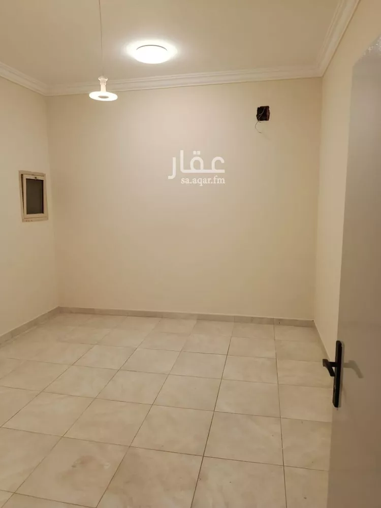 شقة للإيجار في شارع معاذ بن جبل, حي العزيزية, مدينة الرياض, منطقة الرياض 16
